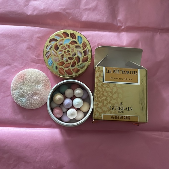 GUERLAIN Powder Faces—Vintage Print - Picture 4 of 6